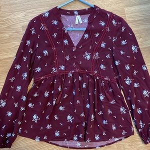 Maroon Mudd Blouse - Women’s. Size Small.